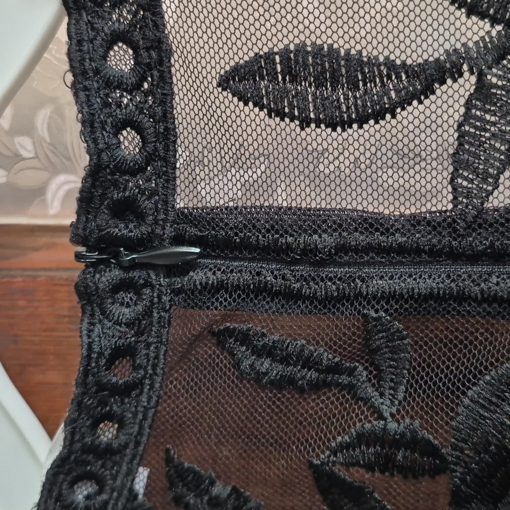 Eleter Black V Neck Dress Romper (M) - Picture 9 of 10